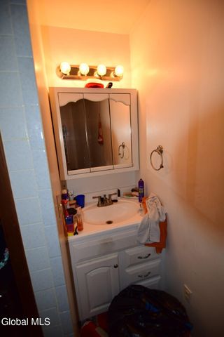 460 Cold Spring Road, Stillwater, NY 12866