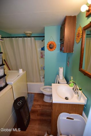 460 Cold Spring Road, Stillwater, NY 12866