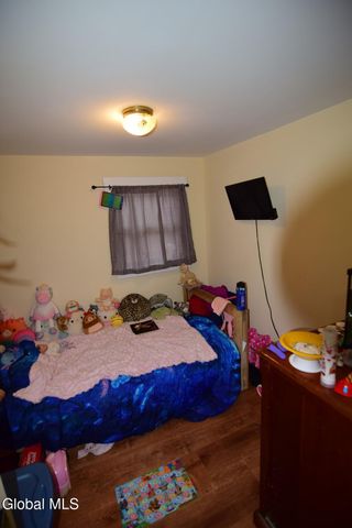 460 Cold Spring Road, Stillwater, NY 12866