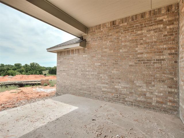 2216 Preserve Edge Drive, Edmond, OK 73034