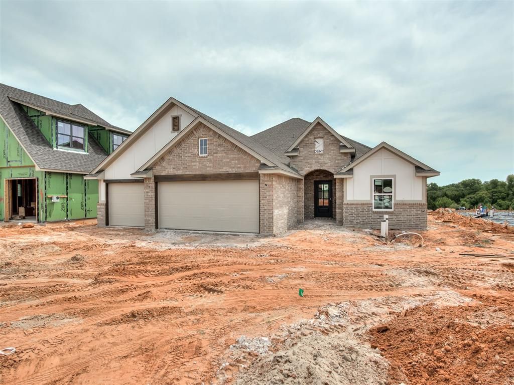 2216 Preserve Edge Drive, Edmond, OK 73034