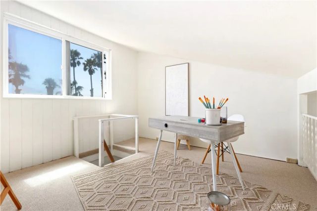 16962 Pacific Coast 201, Huntington Beach, CA 92649