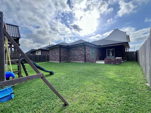 122 Rue Celeste, Thibodaux, LA 70301