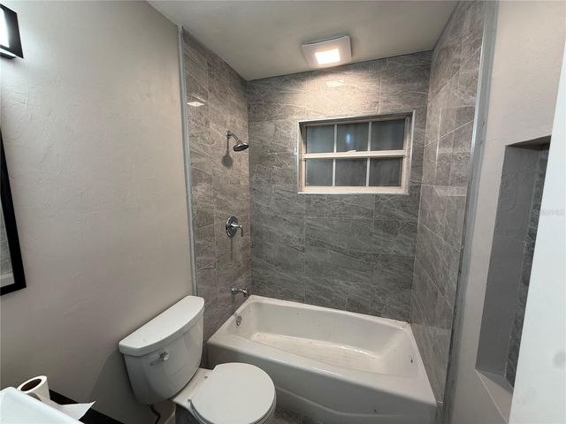 51 LAGOON DRIVE, North Fort Myers, FL 33903