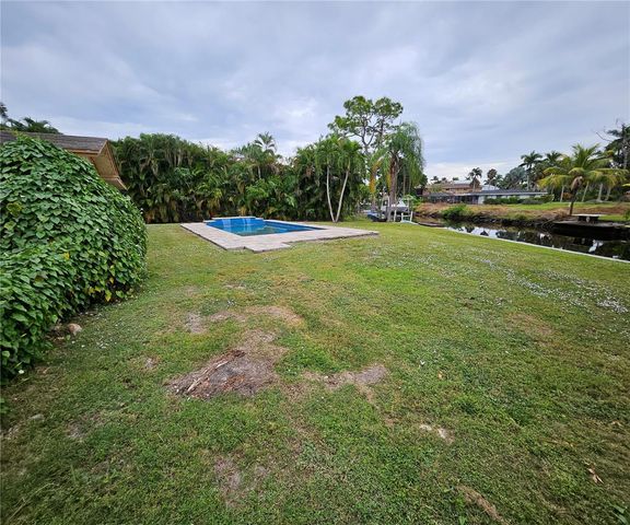 51 LAGOON DRIVE, North Fort Myers, FL 33903