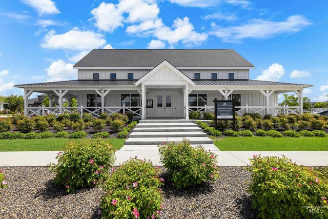 7469 W Diamond Lake Dr, Boise, ID 83714