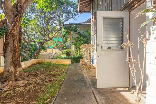 4906 Kilauea Avenue 2, Honolulu, HI 96816