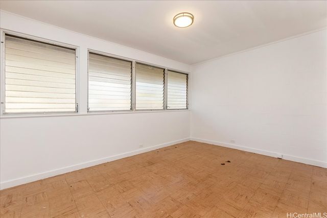 4906 Kilauea Avenue 2, Honolulu, HI 96816