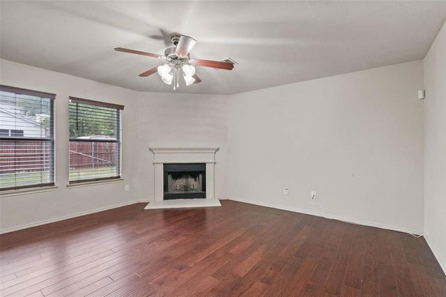 1000 Lake Trail Drive, Little Elm, TX 75068