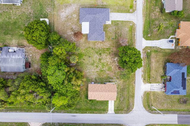 3804 Avenue M, Fort Pierce, FL 34947