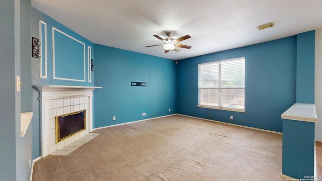 213 tapwood, Cibolo, TX 78108