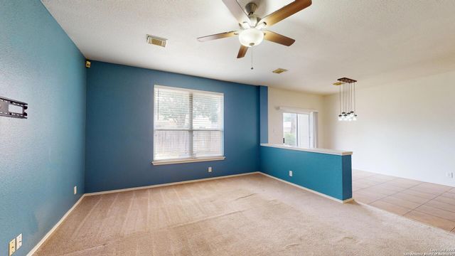 213 tapwood, Cibolo, TX 78108