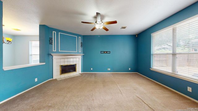213 tapwood, Cibolo, TX 78108