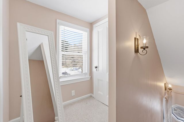 96 Lafayette Road, Hampton Falls, NH 03844