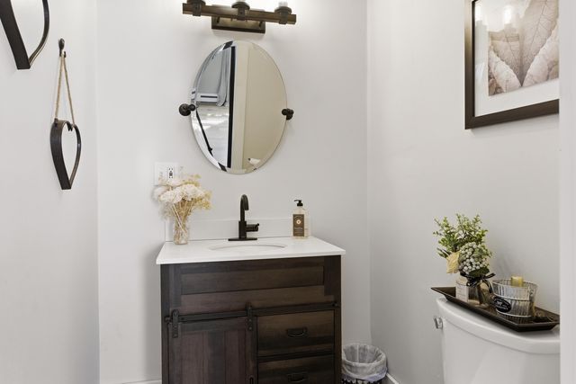 96 Lafayette Road, Hampton Falls, NH 03844