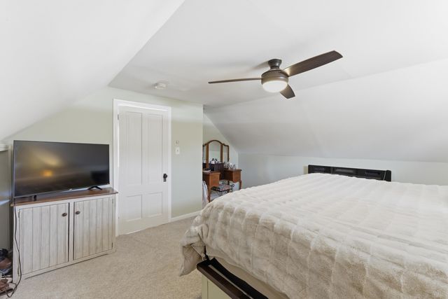 96 Lafayette Road, Hampton Falls, NH 03844