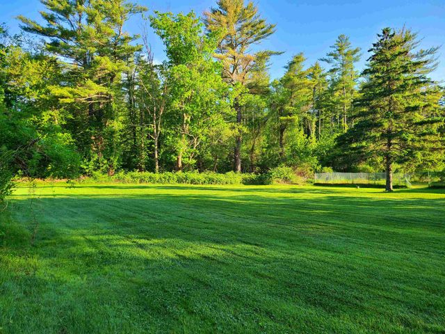 96 Lafayette Road, Hampton Falls, NH 03844