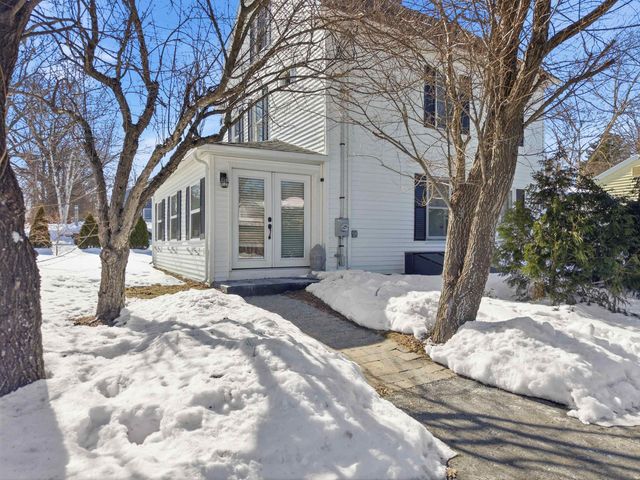 96 Lafayette Road, Hampton Falls, NH 03844