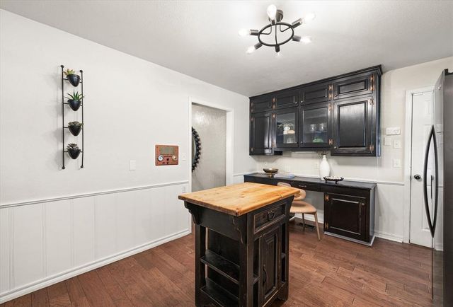 1100 Liveoak Drive, Edmond, OK 73034