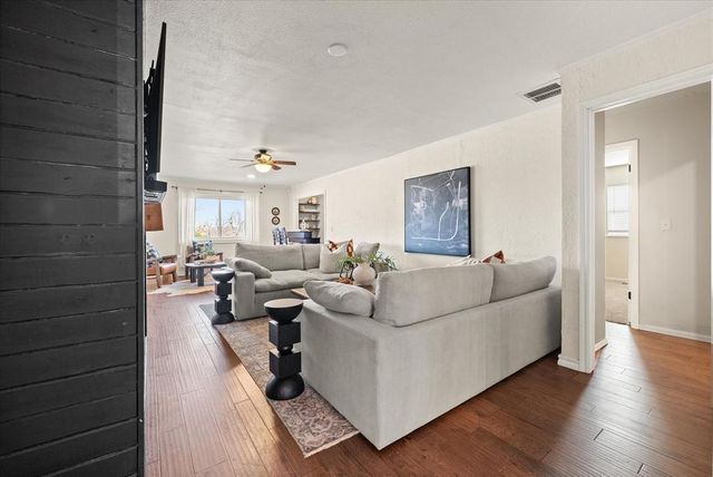 1100 Liveoak Drive, Edmond, OK 73034