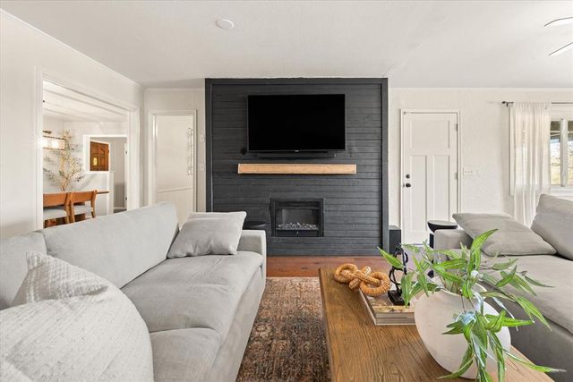 1100 Liveoak Drive, Edmond, OK 73034