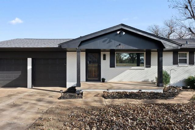 1100 Liveoak Drive, Edmond, OK 73034