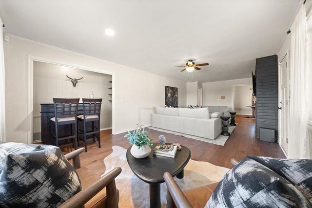 1100 Liveoak Drive, Edmond, OK 73034