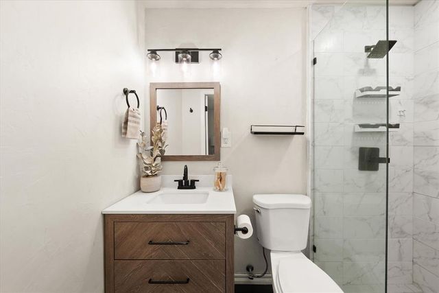 1100 Liveoak Drive, Edmond, OK 73034