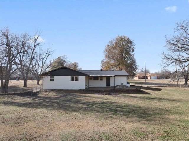 1100 Liveoak Drive, Edmond, OK 73034