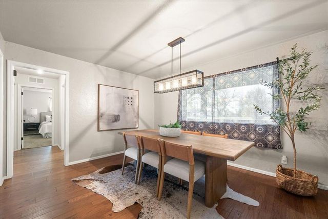 1100 Liveoak Drive, Edmond, OK 73034