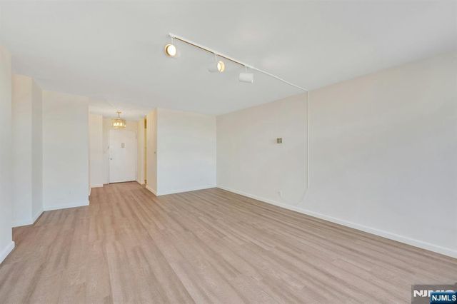 2100 Linwood Avenue 22P, Fort Lee, NJ 07024