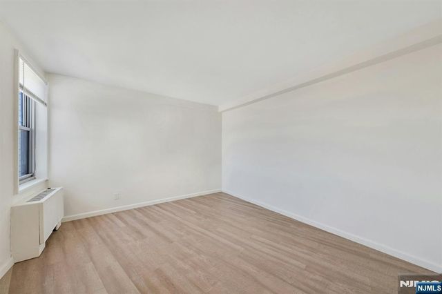 2100 Linwood Avenue 22P, Fort Lee, NJ 07024