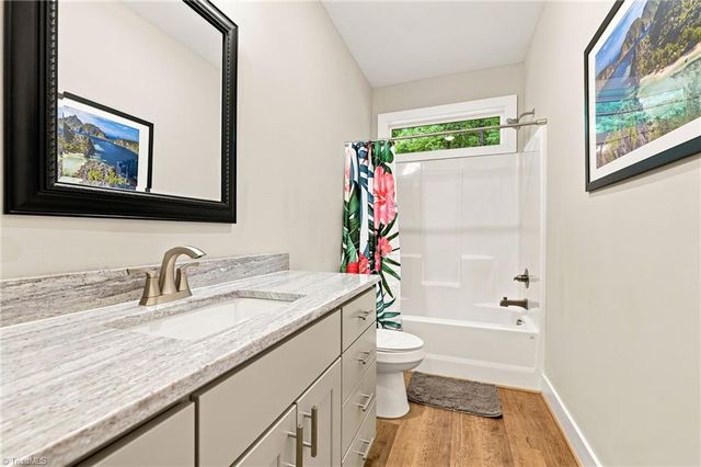104 Trafalgar Drive, Lexington, NC 27292
