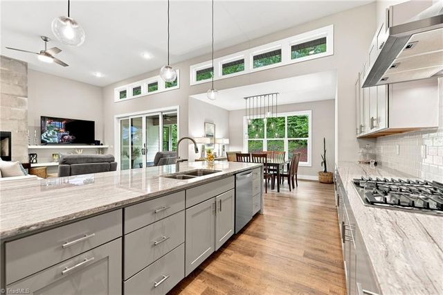 104 Trafalgar Drive, Lexington, NC 27292