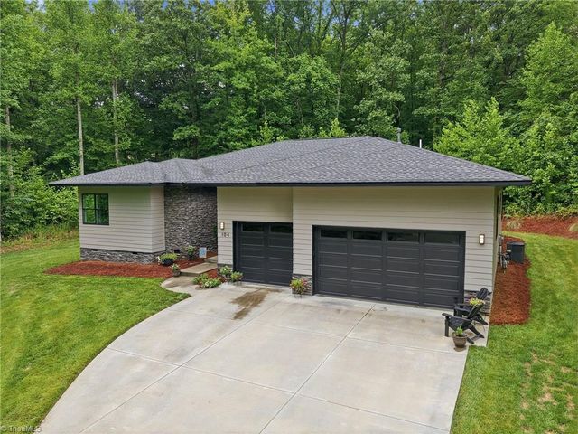 104 Trafalgar Drive, Lexington, NC 27292
