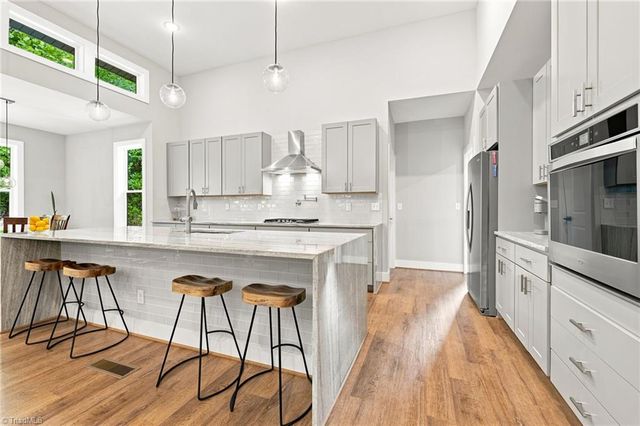 104 Trafalgar Drive, Lexington, NC 27292
