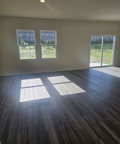 107 Cowslip, La Vergne, TN 37086