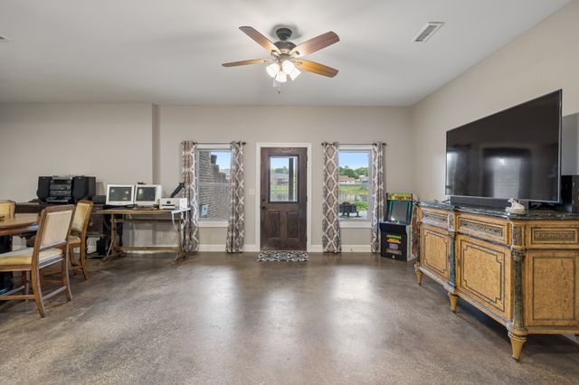 7 Shenandoah Cir, Carthage, TN 37030