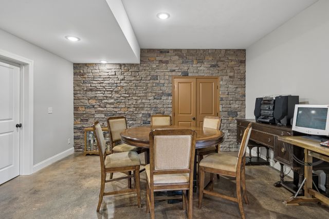 7 Shenandoah Cir, Carthage, TN 37030