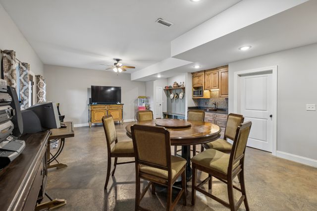 7 Shenandoah Cir, Carthage, TN 37030