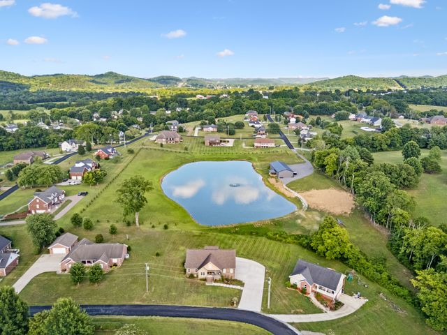 7 Shenandoah Cir, Carthage, TN 37030