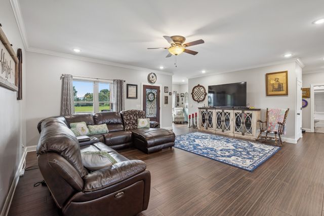 7 Shenandoah Cir, Carthage, TN 37030