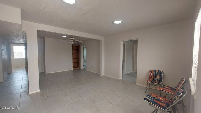 675 SANTA BARBARA Drive, El Paso, TX 79915