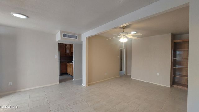 675 SANTA BARBARA Drive, El Paso, TX 79915