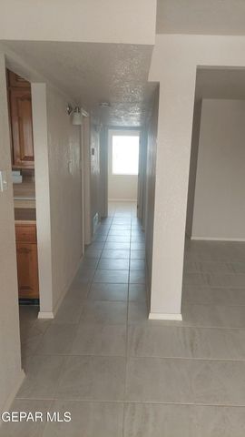 675 SANTA BARBARA Drive, El Paso, TX 79915