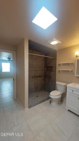 675 SANTA BARBARA Drive, El Paso, TX 79915