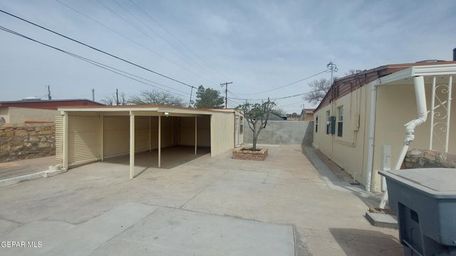 675 SANTA BARBARA Drive, El Paso, TX 79915
