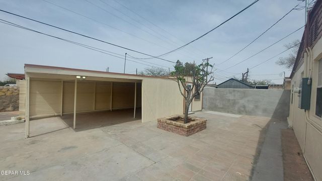 675 SANTA BARBARA Drive, El Paso, TX 79915