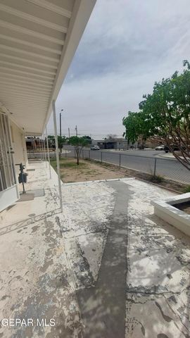 675 SANTA BARBARA Drive, El Paso, TX 79915