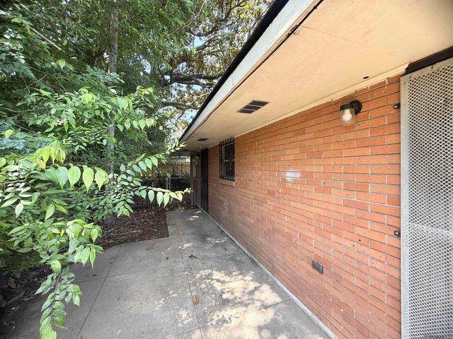 2540 Vermont St, Baton Rouge, LA 70802